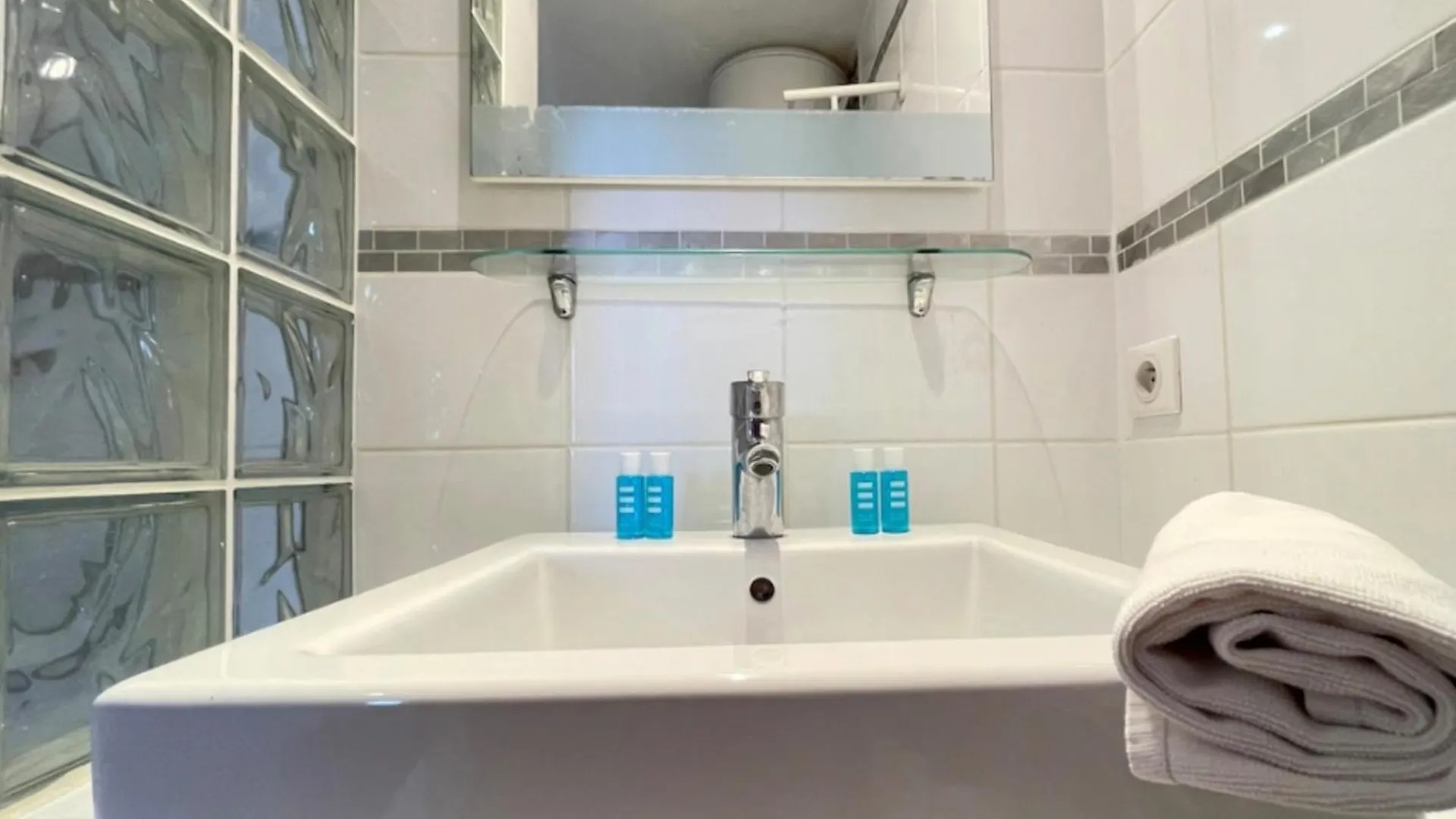 Appartement Pres Du Vieux Port Dans Le Quartier Du Panier Marseilles Apartment