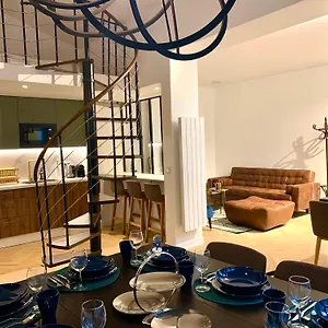 https://charming-loft-inmarais-district-apartment.fr-paris.fr